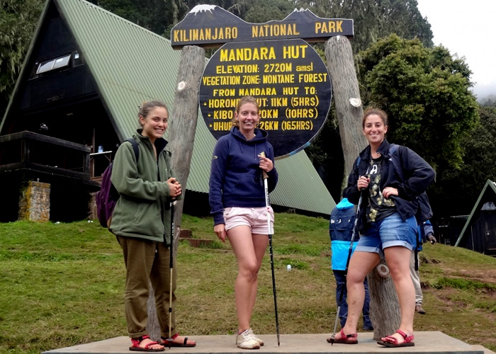 Hikers standing at Mandara Hut