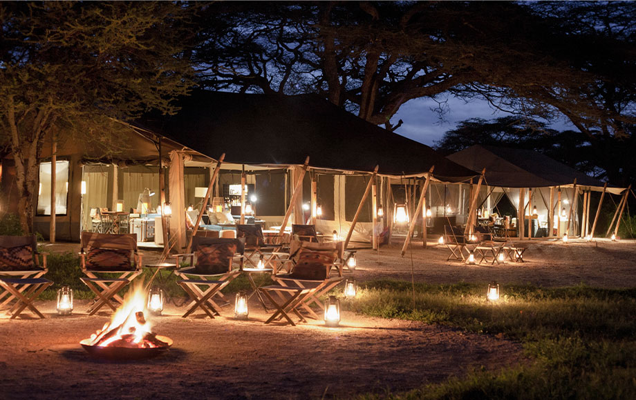 Angaata camp lodge in Serengeti